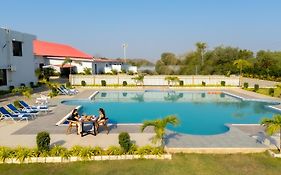 Daksh Eden Greenz -A Luxury Resort In Sasan Gir